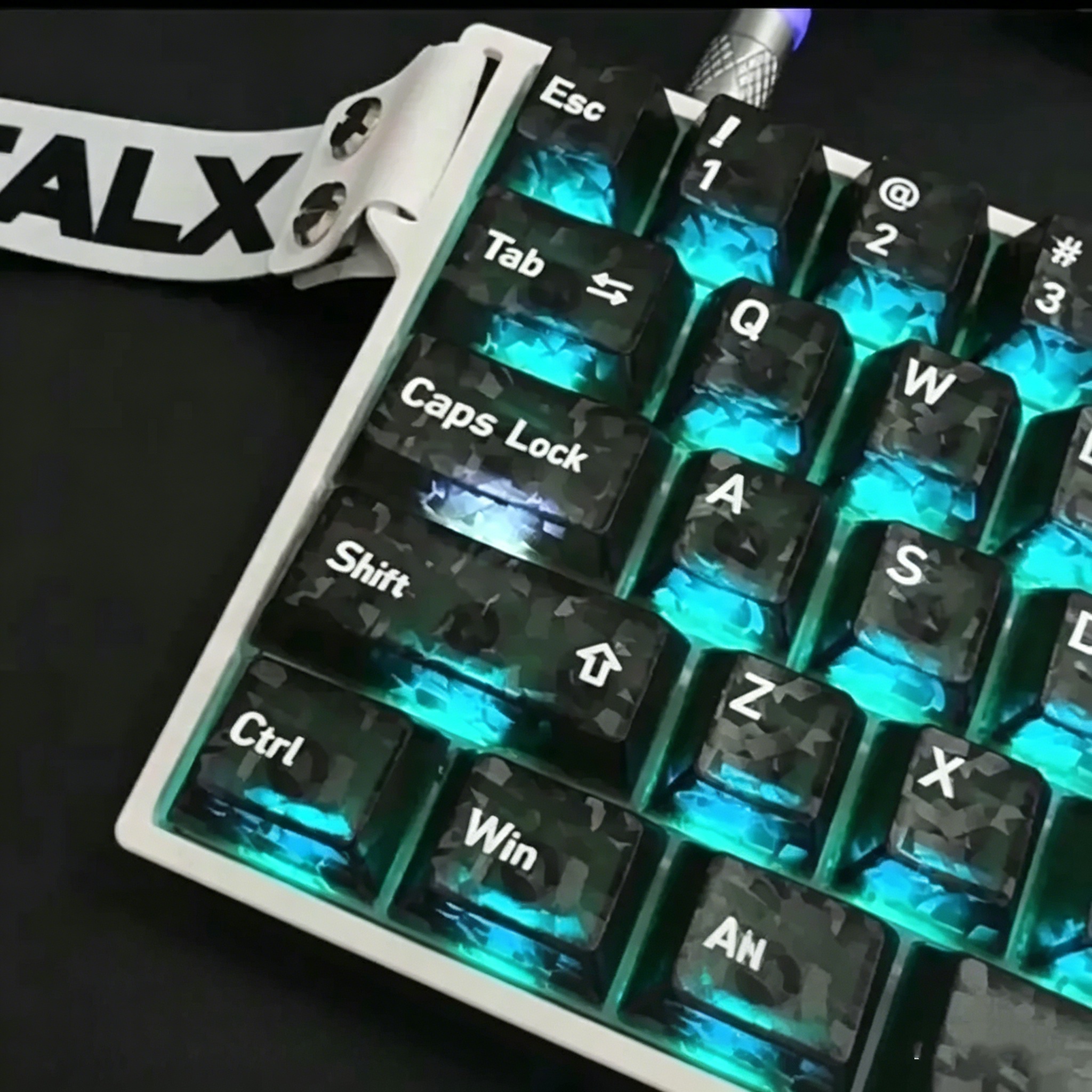 2026 New Forged Carbon Fiber T - Keyboard Gaming Transparent avaliação e preço