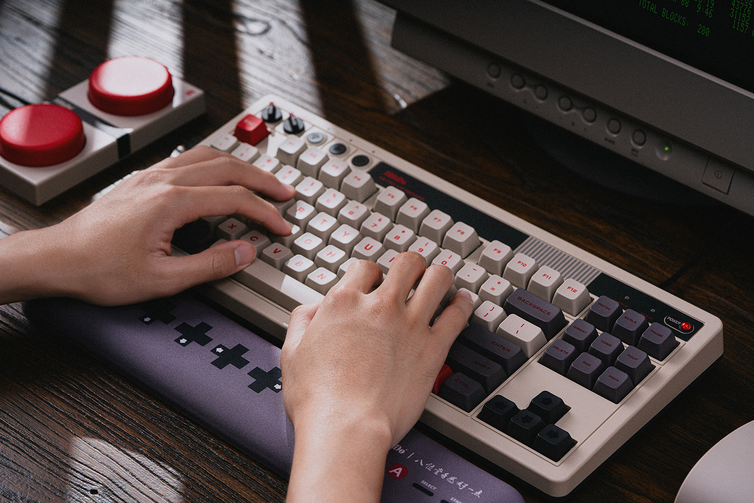 8Bitdo Retro Mechanical Keyboa - Gaming Keyboard Bluetooth avaliação e preço