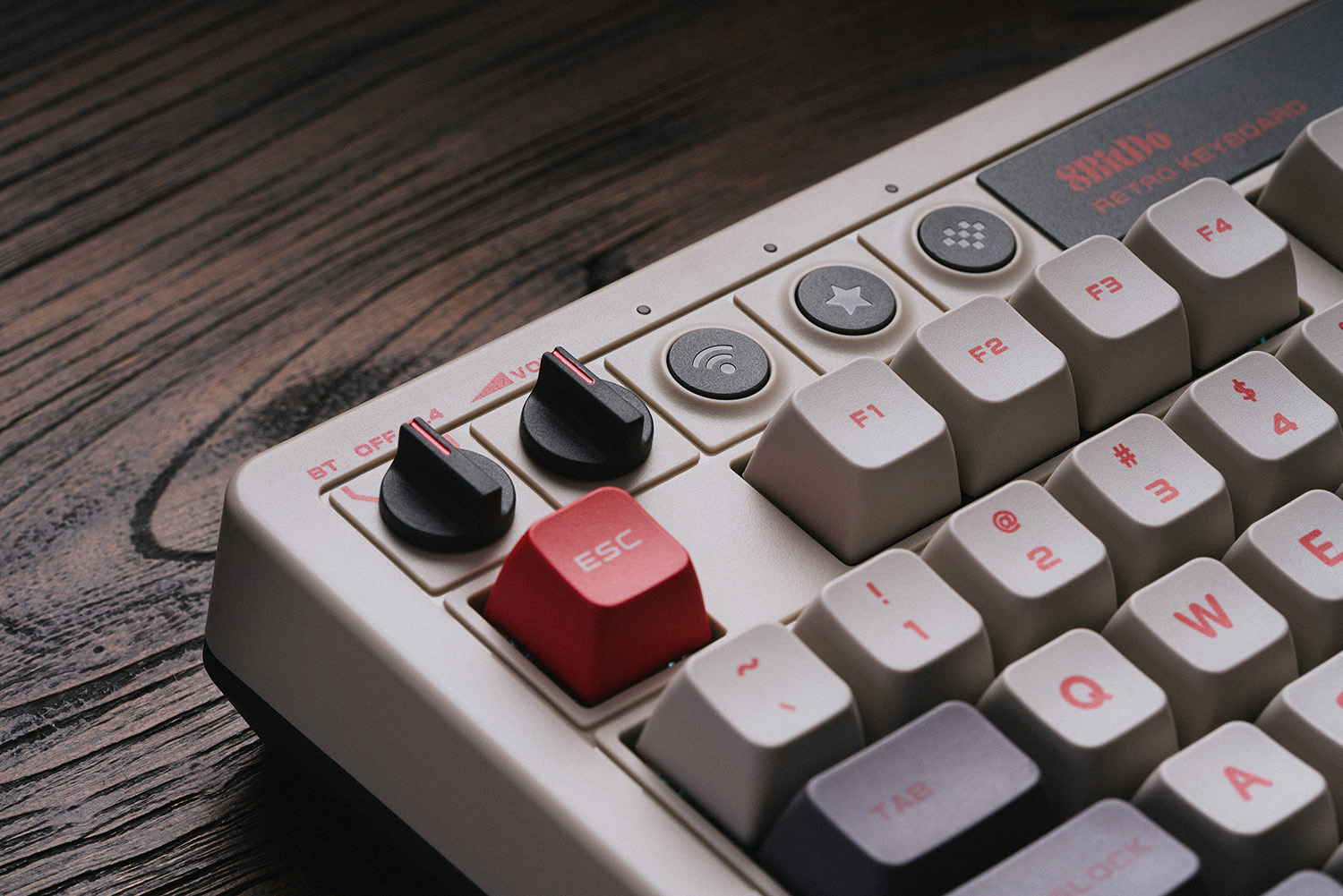 8Bitdo Retro Mechanical Keyboa - Gaming Keyboard Bluetooth avaliação e preço